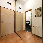 At The Synagogue - Jewish Quarter Apartment
