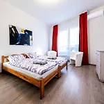 Apartment At The Synagogue - Jewish Quarter
