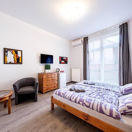 Apartment At The Synagogue - Jewish Quarter *
