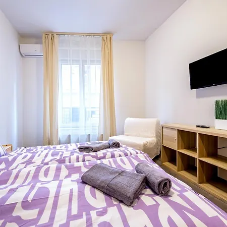 Apartment At The Synagogue - Jewish Quarter *