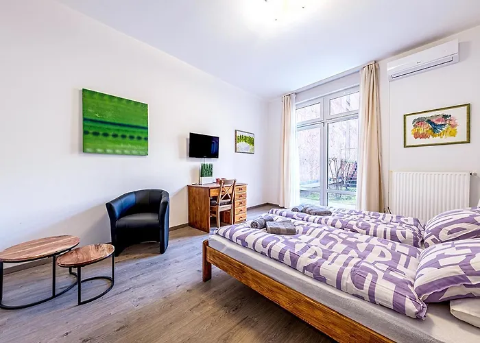 At The Synagogue - Jewish Quarter Apartment Budapest
